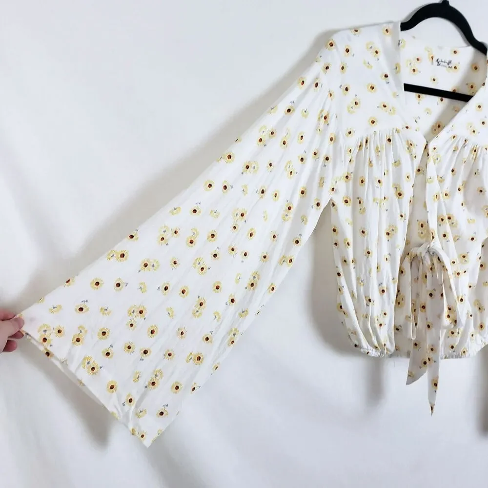 Free People Sunflower Tie-Front Peasant Top Womens L White Floral Cropped Flare